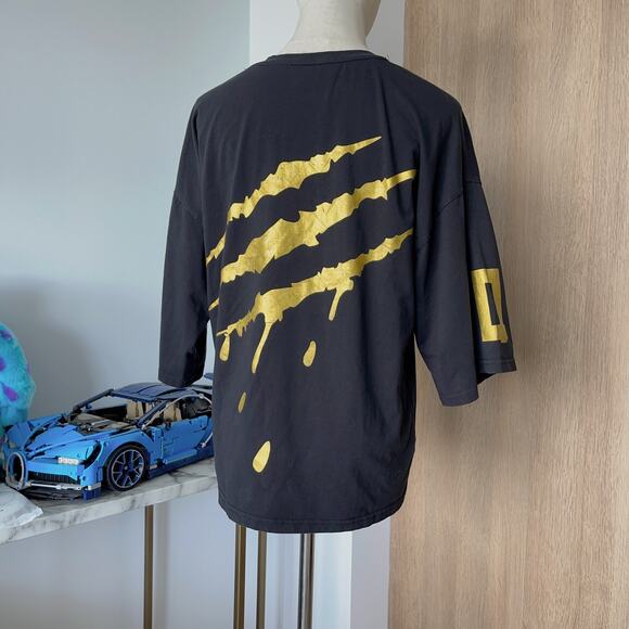 Unisex Sua Moment Logo T-shirt (One Size) - Picture 1 of 6